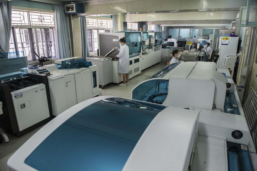 罗氏 Cobas 8000全自动生化免疫分析流水线